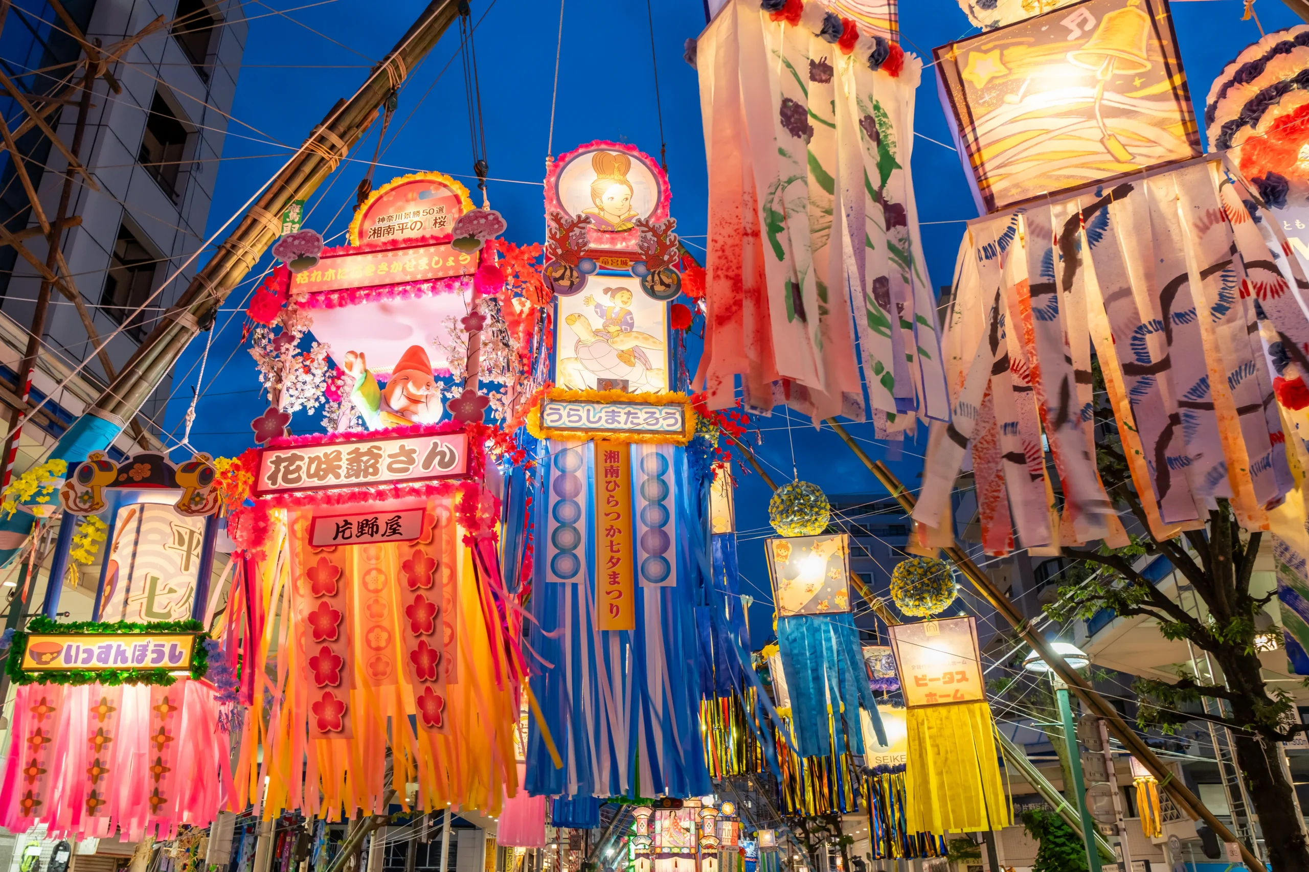 平塚市の住宅向け太陽光発電・蓄電池・V2Hの設置相談イメージ