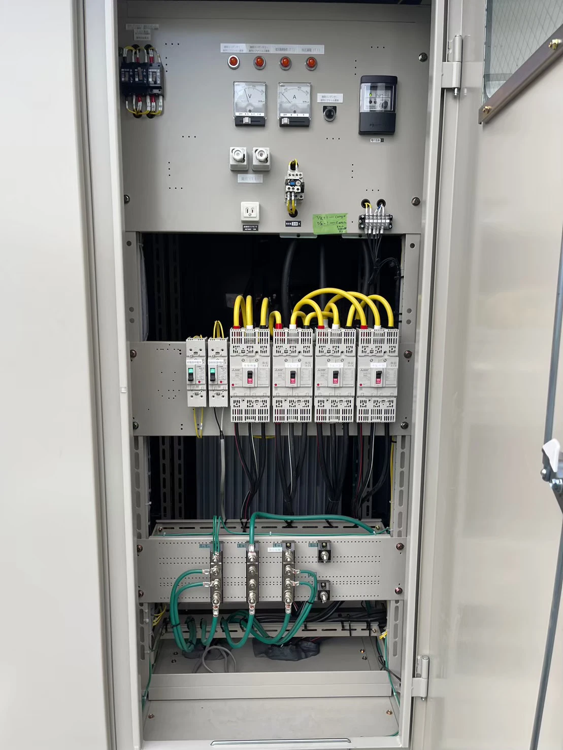 自家消費型太陽光発電設備のPCSと連系保護機器まわり