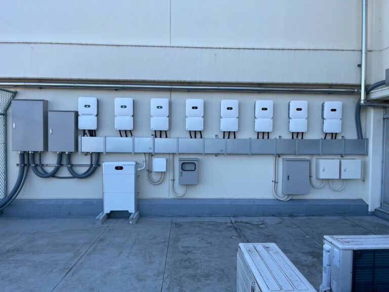平塚市の公共施設 自家消費型太陽光施工事例｜PV52.08kW・蓄電池10kWh・使用前自己確認｜みらい電設