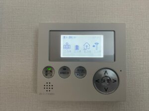 宅内に設置した太陽光・蓄電の状況を確認できる表示ユニット（連系運転中）